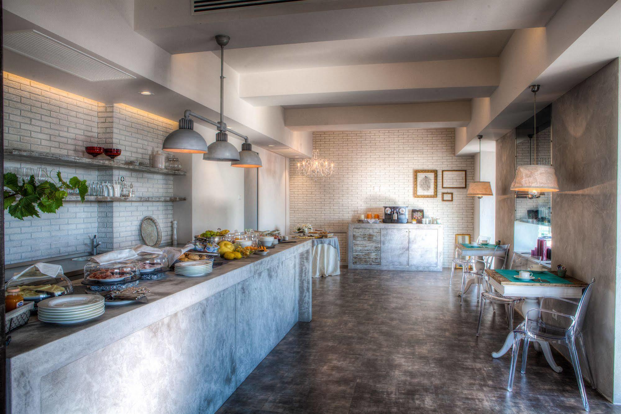 Bell Suite Hotel Bellaria-Igea Marina Exterior foto